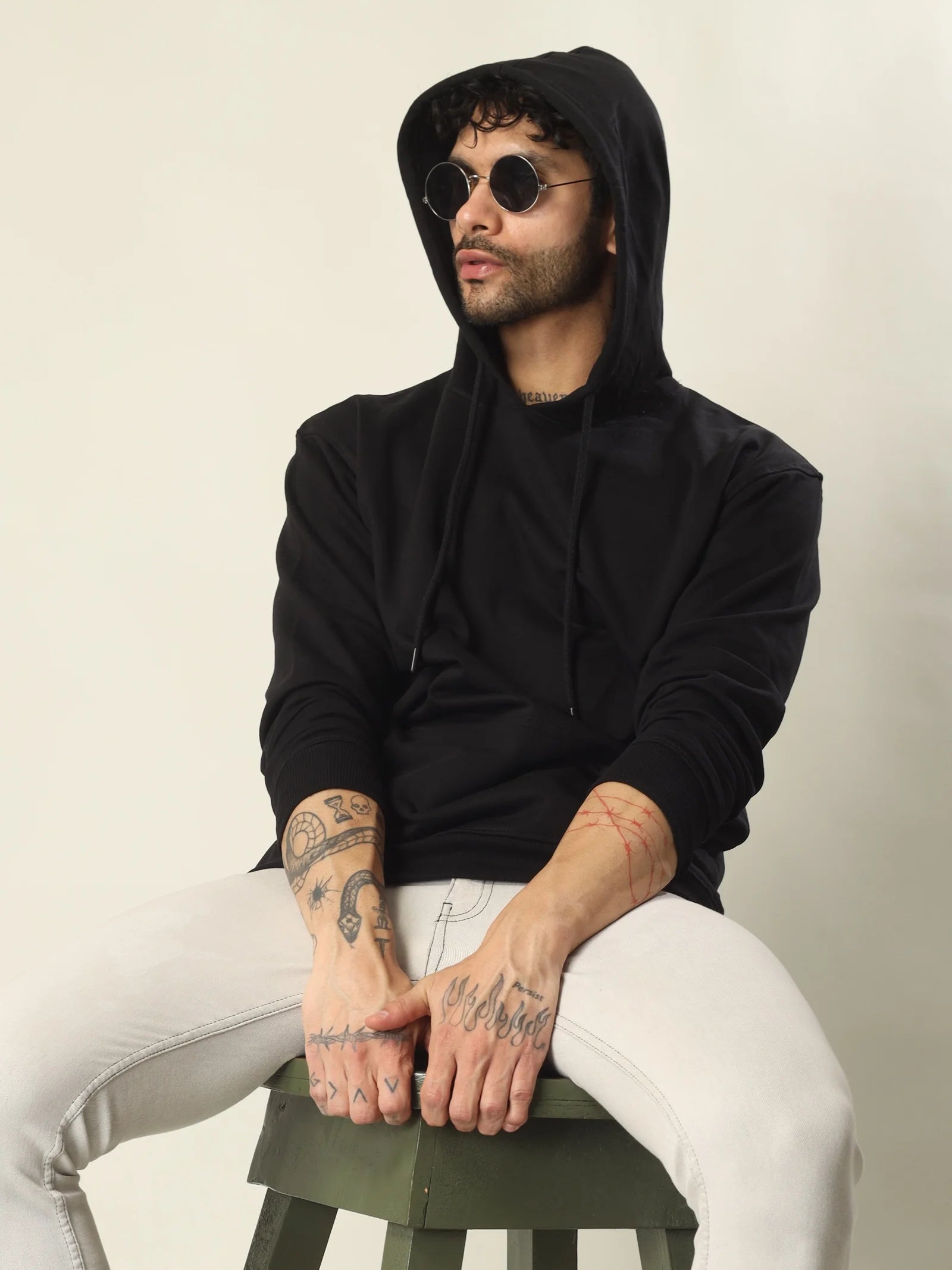 Hoodie Unisex Solid (Black)